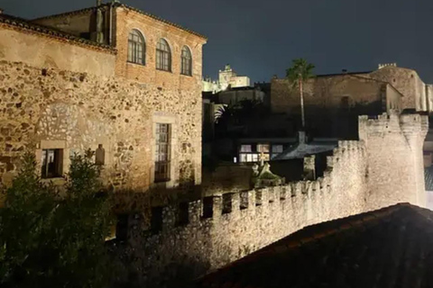 Cáceres: A Night Tour of Mysteries and Enigmas Evening tour of the mysteries and enigmas of Cáceres