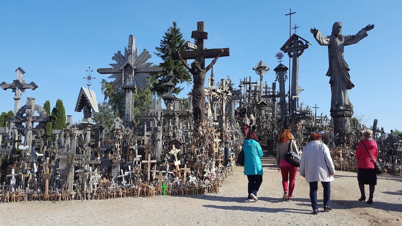 Ab Kaunas: Šiluva, Tytuvėnai & Berg der Kreuze – Tagestour