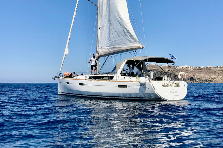 7-Day Crewed Charter "The Cosmopolitan" Beneteau Oceanis 45