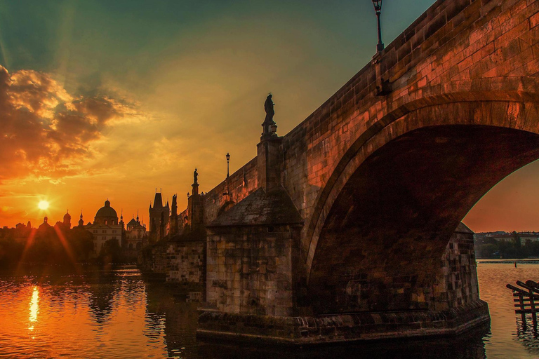 Prague: Old Town Fun Evening Food and Drink Tour Small Group Tour