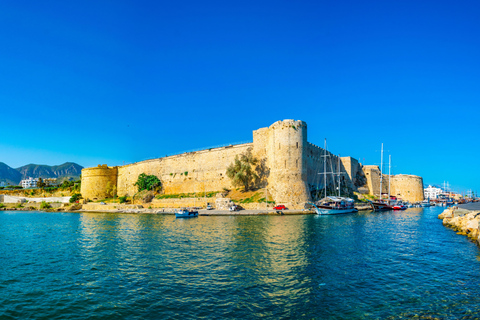 Privé dagtrip van Athene naar Nafplio door het Kanaal van Korinthe