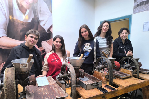 Cuenca: Chocolate tour with a hands-on class Cuenca: Chocolate Tour + Hands-On Workshop