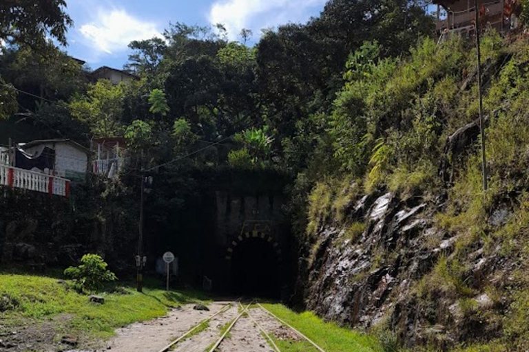 MEDELLIN: TOUR CISNEROS + CORREGIMIENTO SANTIAGO + MUSEO FUNDA TUNEL