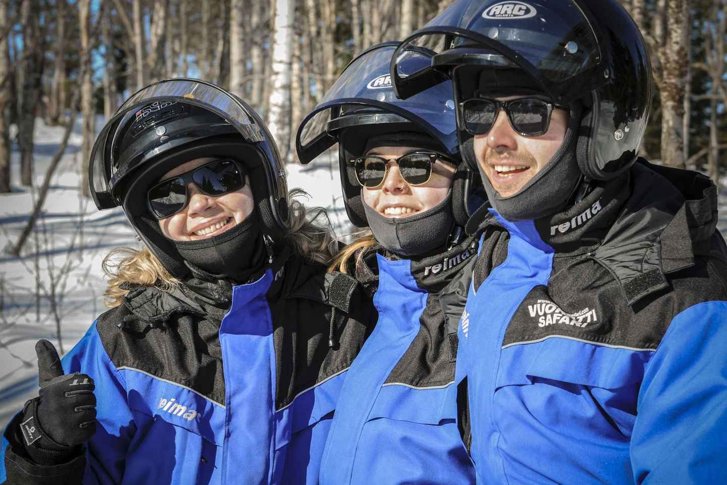 Vuokatti: Snowmobile Safari with Snacks and Hot Drinks