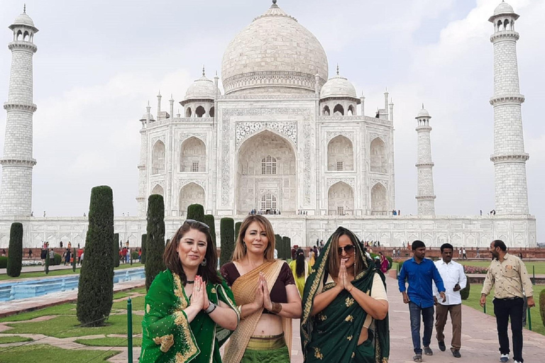 2-Day Agra Tour: Taj Mahal & Mother Teresa Orphanage Tour without Accommodation