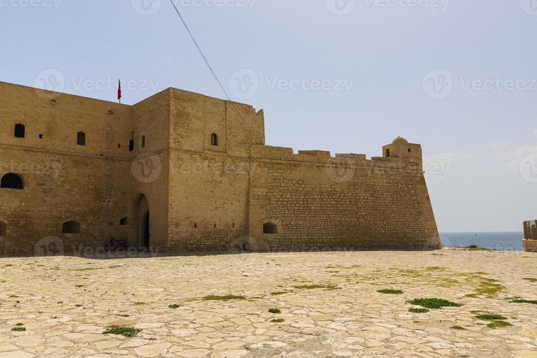 Djerba: Visit Borj El Kebir