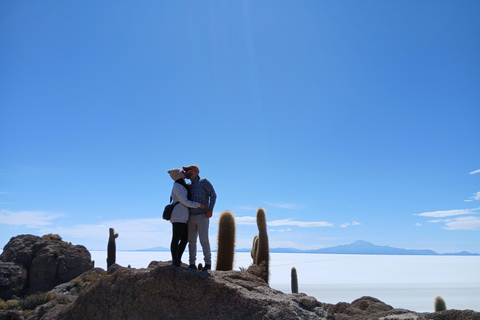 Uyuni: Półdniowa wycieczka po solniskach z zachodem słońca