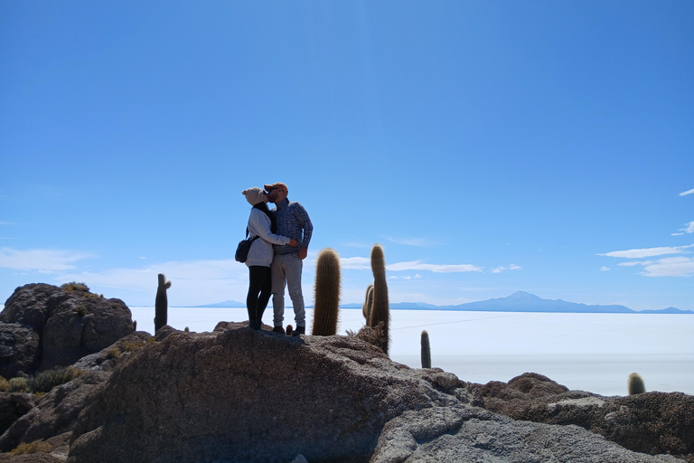 Uyuni : visite d&#039;une demi-journée des Salt Flats avec coucher de soleil