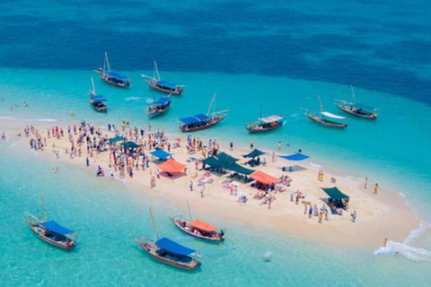 Zanzibar: Safari Blue Snorkeling, Sandbank & Seafood Lunch Shared Tour with Hotel Pickup & Drop-off