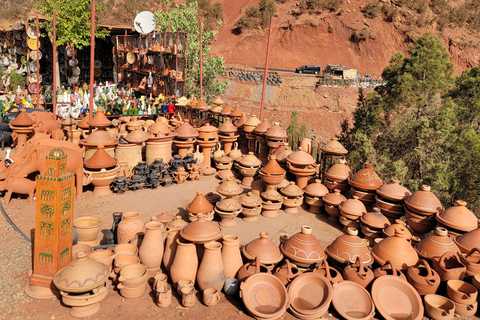 Marrakech: Ourika Valley, Waterfalls Private Trip with Lunch