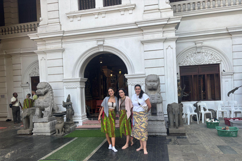 Colombo: Cruise Shore Excursion by Tuk Tuk & Tea Tasting