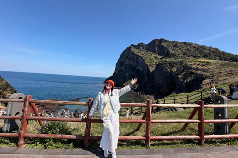 From Seogwipo: Jeju East UNESCO Highlights Join in Tour
