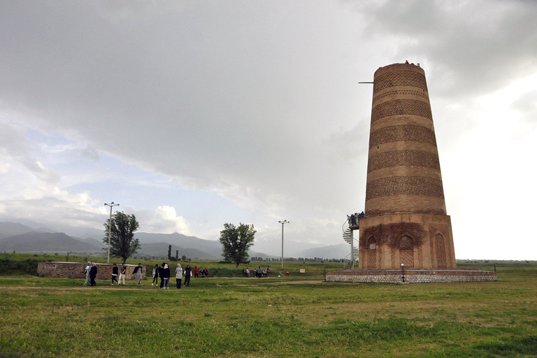 All-Inclusive Day Trip: Burana, Canyons & Issyk Kul + Pickup