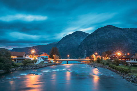 Privat tur-Hardangerfjord, Voss Gondol &amp;4 stora vattenfall