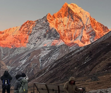 Pokhara: 7-Day Annapurna Base Camp Trek with Hot Spring