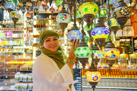 Old Dubai Historic Guided Tour: Creek, Street Food & Souks Guided Tour