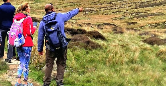 Edinburgh: Hill & Nature Hike With a Local