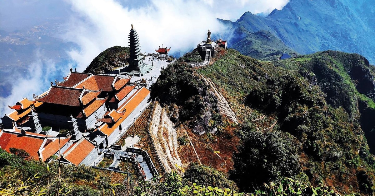 From Hanoi: Sapa 2 Days 1 Night Stay Hotel with Limousine
