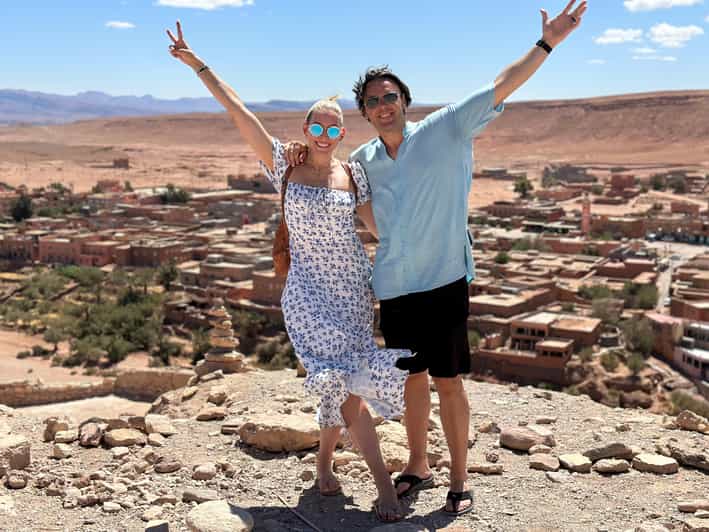 Excursion de luxe de 3 jours dans le désert de Fès à Marrakech - dromadaire