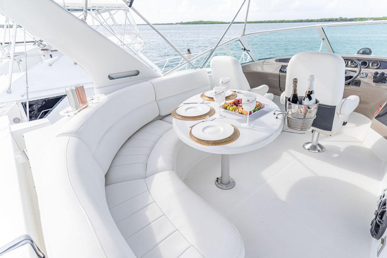 Luxury Private Yacht Charter Aruba - Eden Luca I2 hours - Private Yacht Charter