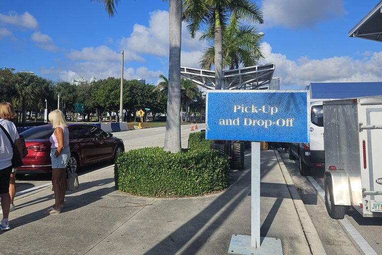 Miami: 2-Hour Tour of Key West's Historic District in French and English From Miami: 2-Hour Historic Key West Tour in French and English