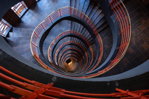 Hamburg: Speicherstadt, Elbphilharmonie Plaza & Boat Cruise