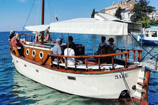 Rovinj: Flexible Island Cruise with Island Stop & Return