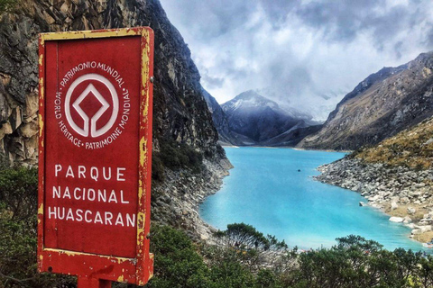 Huaraz: Explorando la Majestuosa Laguna 69