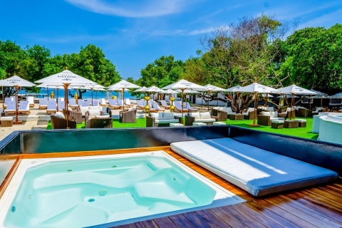 Cartagena: PRIVATE ISLAND with pool, transpotation and lunch Cartagena: PRIVATE ISLAND with pool, transportation & Lunch