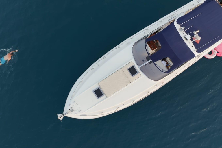 4-Hour Private Yacht Tour – Durres Coastline Adventure