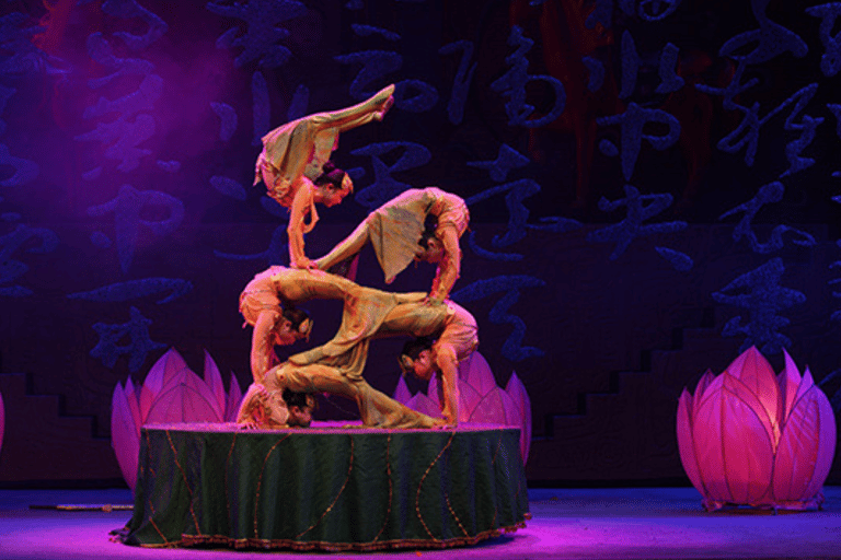 Beijing: Red Theatre Acrobatics show viewing Chinese culture Red Theatre Acrobatics show （middle 11-22 Rows）