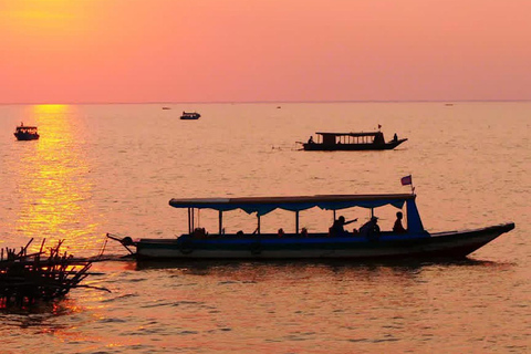 Siem Reap: Killing Fields & Floating Village Sunset Cruise Option 2: Guided Cultural Experience