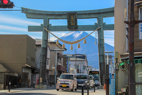 Tokyo: Mt Fuji, Lake Cruise and Noodles Making Experience Spectacular Fuji: Nature & Local Flavors