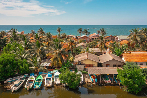 Negombo Day Trip: Dutch Forts, Canals & Seafood