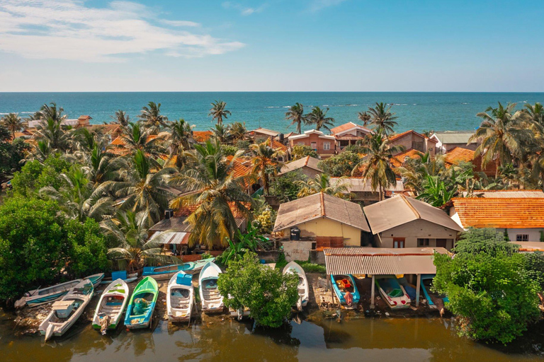 Negombo Day Trip: Dutch Forts, Canals & Seafood