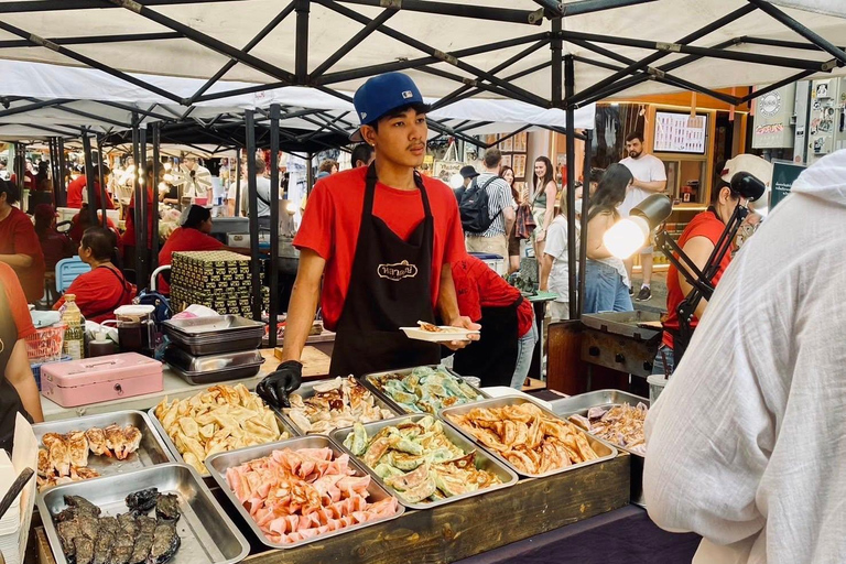 Tour della vita notturna di Phuket: avventura tra i bar e i club VIP di PatongTour della vita notturna di Phuket: tour dei bar e dei club con ingresso gratuito