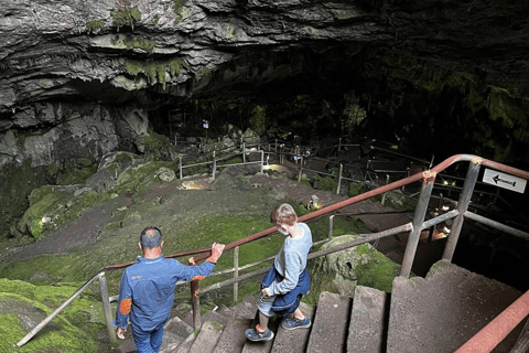 Von Elounda aus: Zeus-Höhle und bergige Ost-Kreta TagestourLimousine 3-Sitzer Premiumklasse oder SUV-Fahrzeug