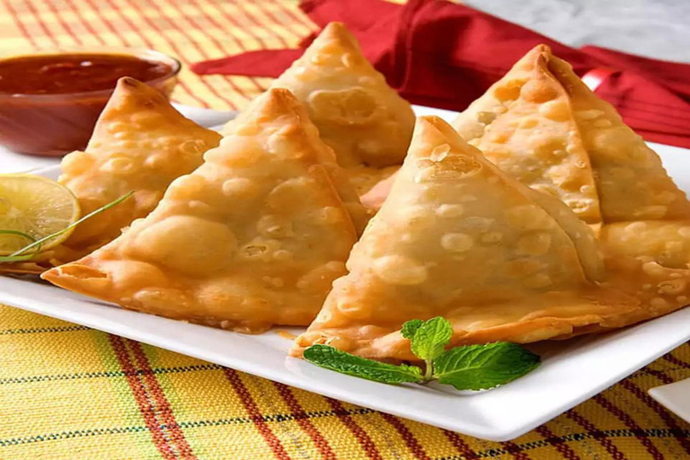Kathmandu: Traditional and Local Nepali Breakfast Experience