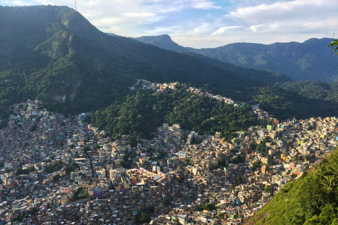 Rio de Janeiro: Favela Tour with Hotel Transfers