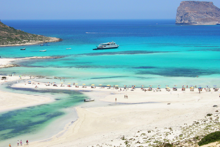 Depuis le port de Kissamos : croisière en bateau vers la lagune de Balos et GramvousaDepuis le port de Kissamos : croisière en bateau vers Balos et Gramvousa et déjeuner