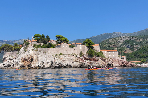 Budva: Excursión en Kayak de la Playa de Becici a la Isla de Sveti Stefan