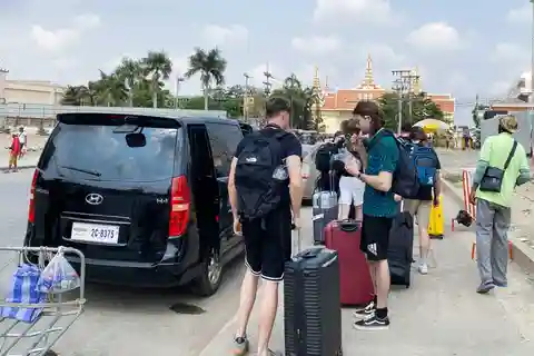 Private Transfer Siem Reap - Trat Piers Ferry Station