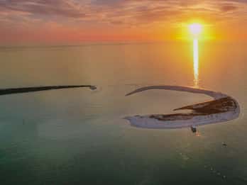 South Pasadena: Cruzeiro ao pôr do sol na ilha e espetáculo de luzes Skyway