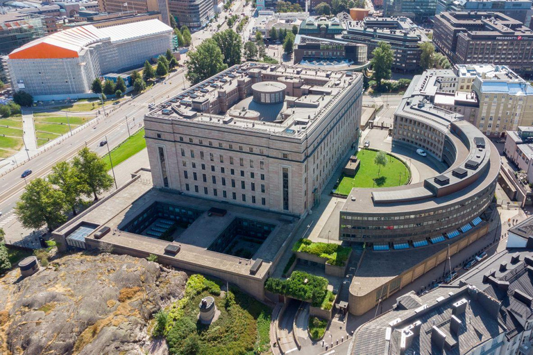 Helsinki: Private Sightseeing Custom City TourThe Best of Helsinki in 2 Hours