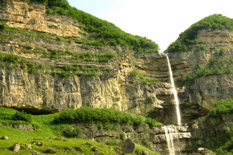 Discover Azerbaijan: 6-Day Private Tour from Baku Option 3 – Standard Package (8–18 Pax)