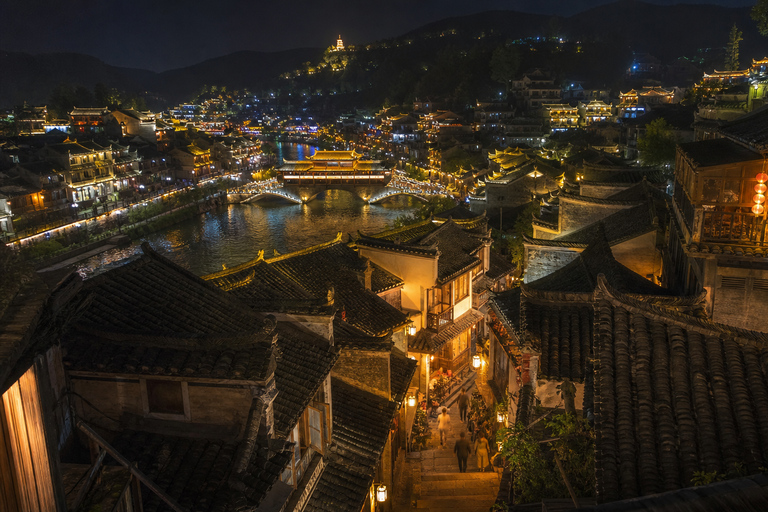 Zhangjiajie: Fenghuang Ancient Town Cruise Ticket & Transfer Tuo River Night Cruise E-Ticket