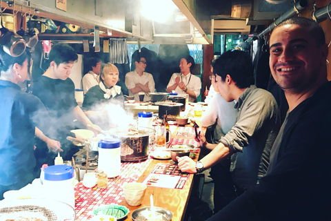 Vida nocturna, comer y beber en Osaka profunda