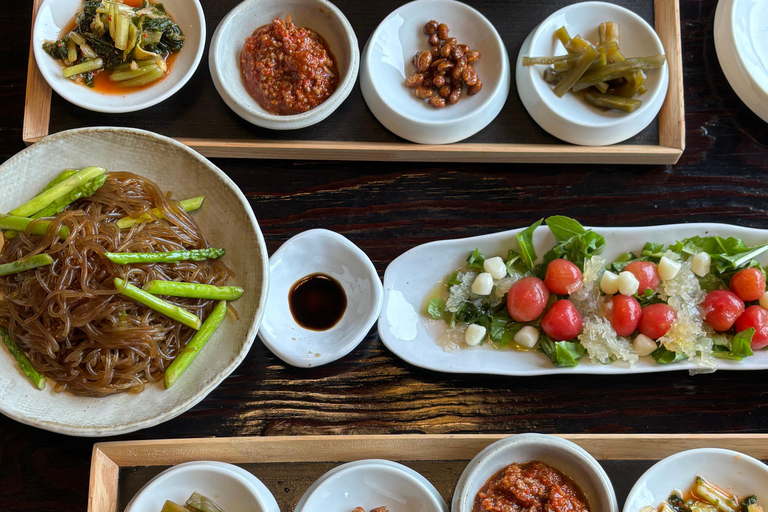 سيول: تجربة &quot;جانغ&quot; الكورية ورحلة صحية مع عشاءيانغبيونغ: تجارب الذواقة والعافية في يوم واحد.