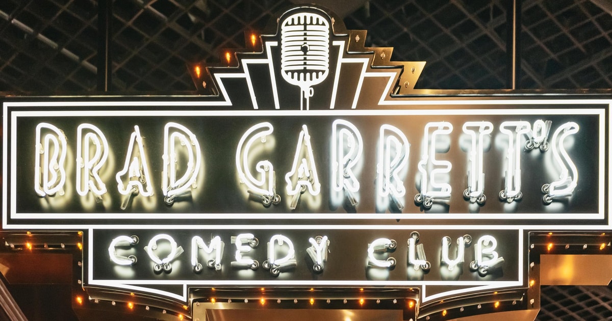 Las Vegas Strip Brad Garretts Comedy Club på MGM Grand GetYourGuide