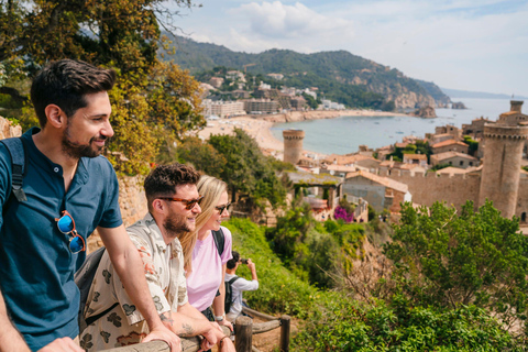 Depuis Barcelone : Montserrat, Gérone et la Costa Brava en 2 jours